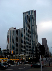 Vantage Pointe Condominiums, Downtown San Diego CA by JoeInSouthernCA highrise condominium photo
