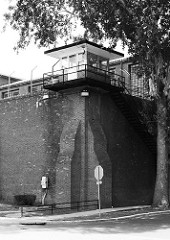 Walls Unit, Texas Department of Criminal Justice, Huntsville 1405011205bw by Patrick Feller lethal injection photo