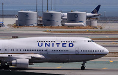 United Airlines - N116UA by InSapphoWeTrust united airlines photo