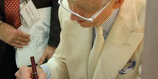 Tom Wolfe